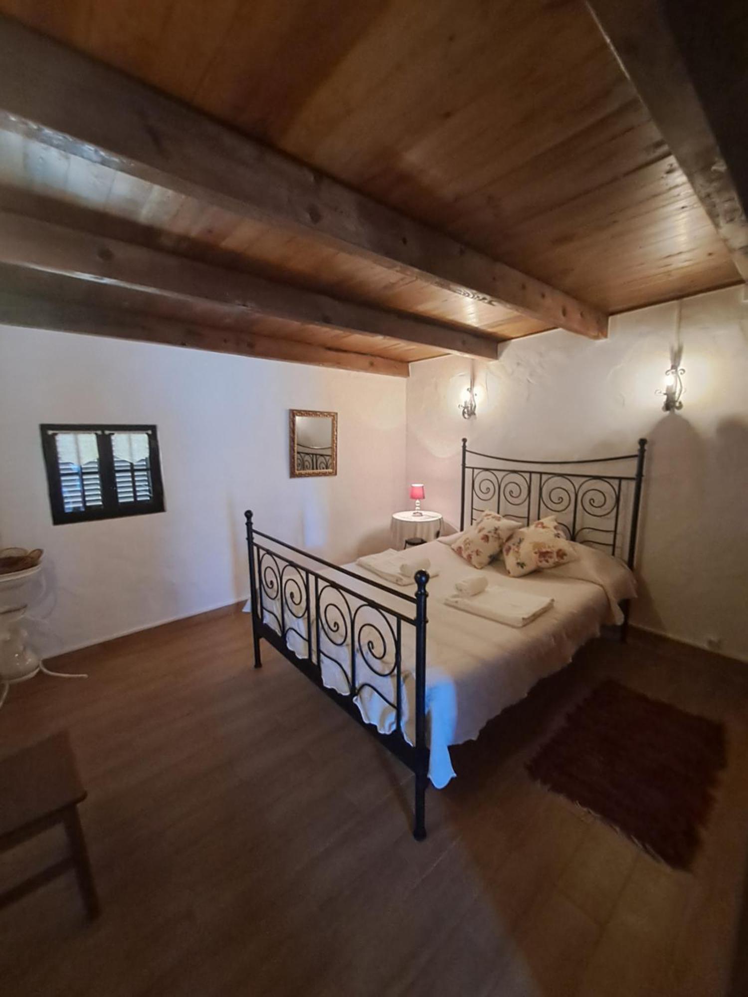 Вилла Quinta Da Fonte - Casa Da Charrete Калдаш-да-Раинья Экстерьер фото