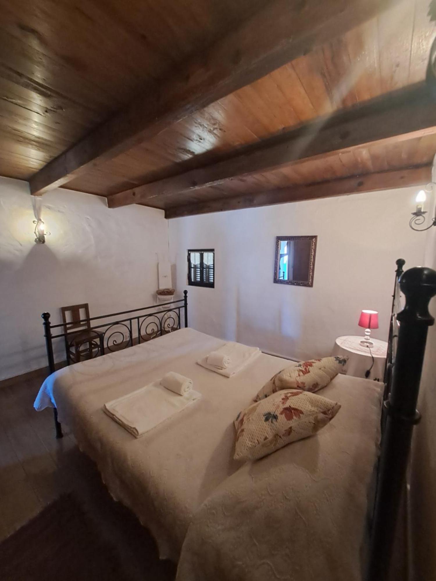Вилла Quinta Da Fonte - Casa Da Charrete Калдаш-да-Раинья Экстерьер фото
