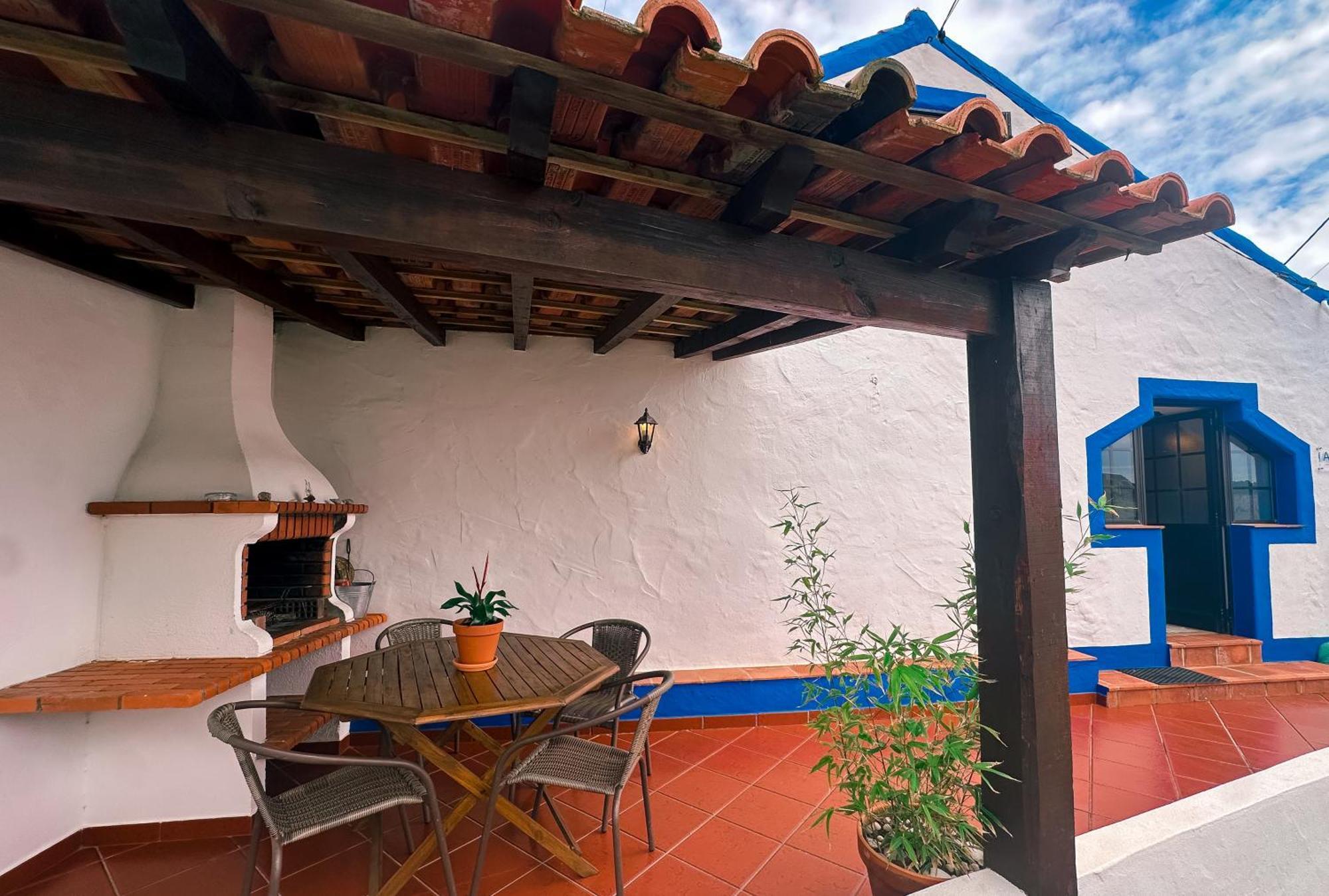 Вилла Quinta Da Fonte - Casa Da Charrete Калдаш-да-Раинья Экстерьер фото